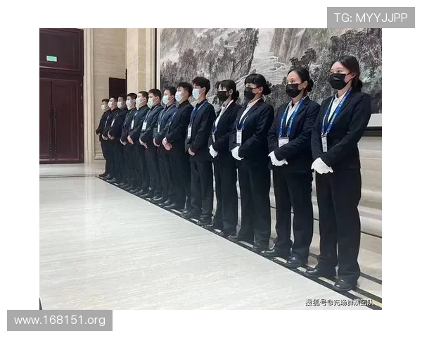 维多利亚娱乐广场吴总经理的专业保镖团队揭秘